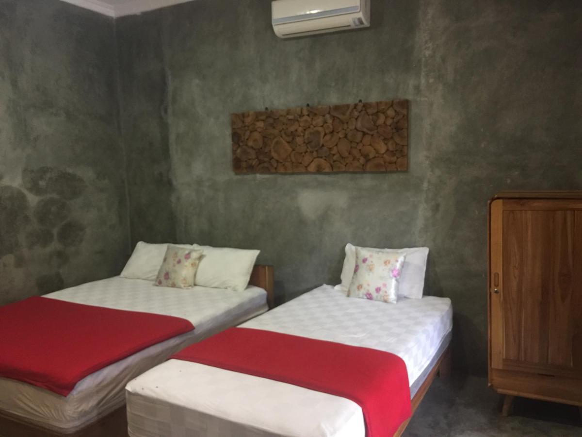Watukarung Ristu Homestay Kalak Bagian luar foto