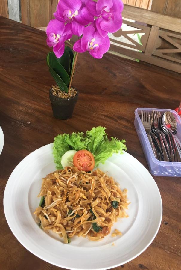 Watukarung Ristu Homestay Kalak Bagian luar foto
