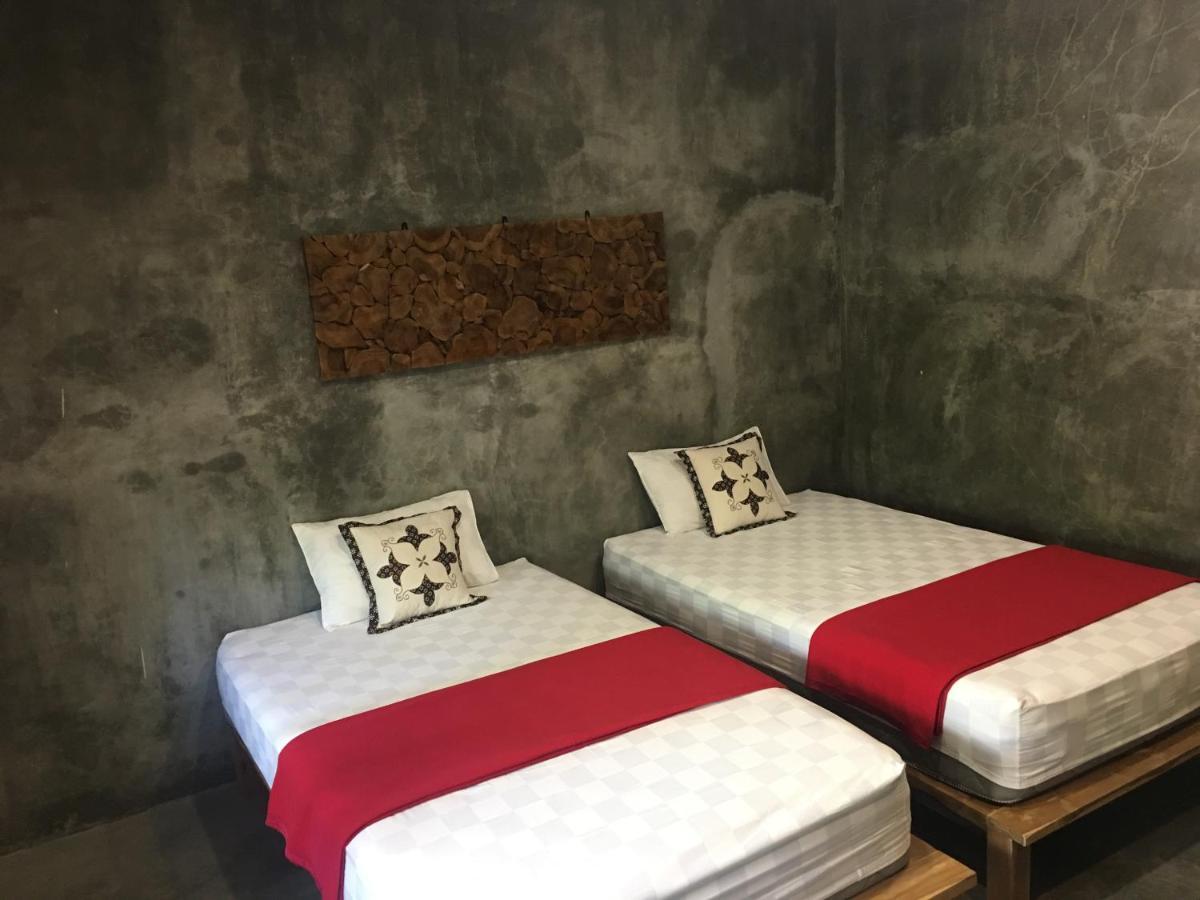 Watukarung Ristu Homestay Kalak Bagian luar foto