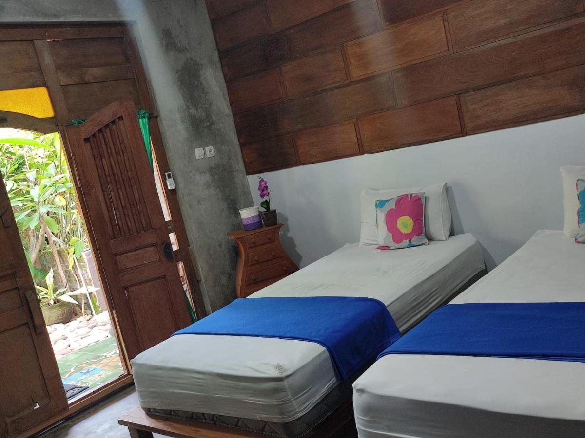 Watukarung Ristu Homestay Kalak Bagian luar foto